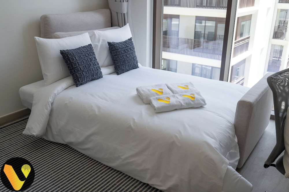 Luxury Apartment photo 3