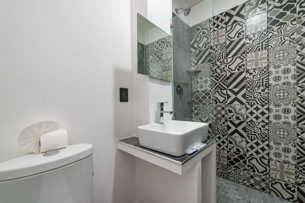 Deluxe Double Room Single Use photo 2