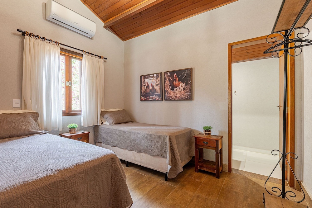 Villa photo 1