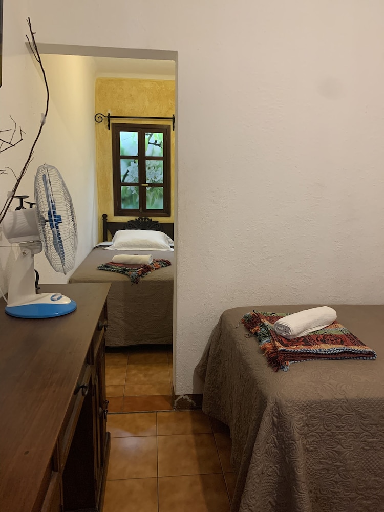 Basic Triple Room - Photo 4
