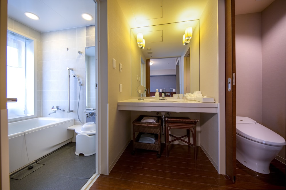 Economy Double Room, Smoking photo 2