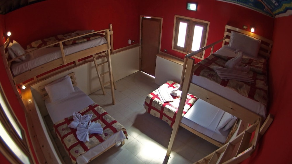 Economy Cabin, 2 Twin Beds photo 2