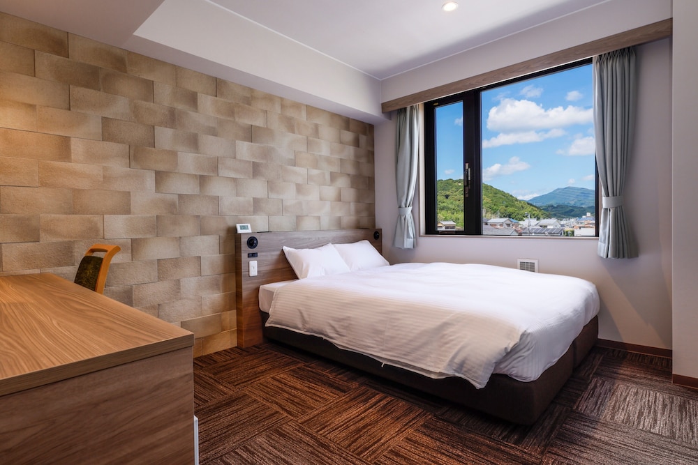 Double Room, Non Smoking - Photo 1