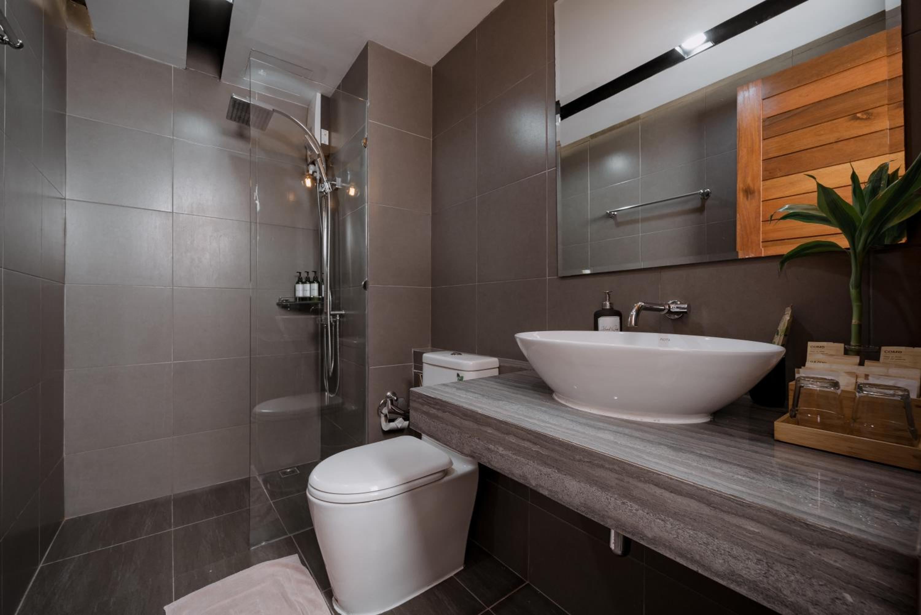 Superior King Room - Photo 3