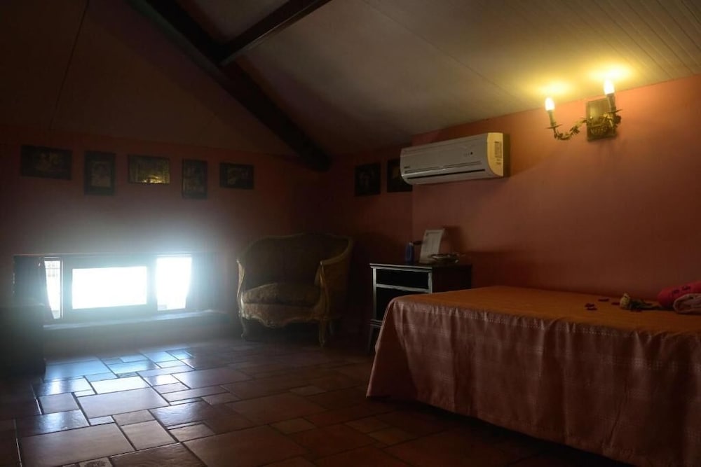 Triple Room photo 2