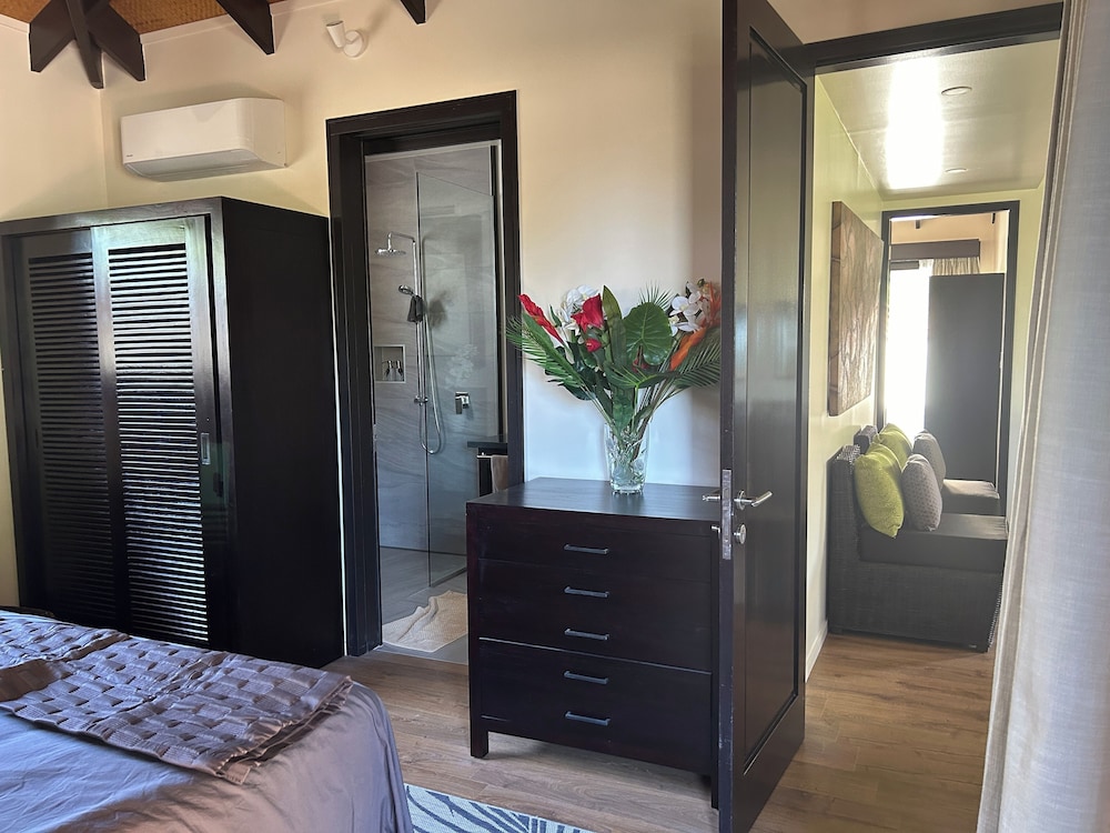 Grand Villa, Multiple Beds, Garden View photo 2