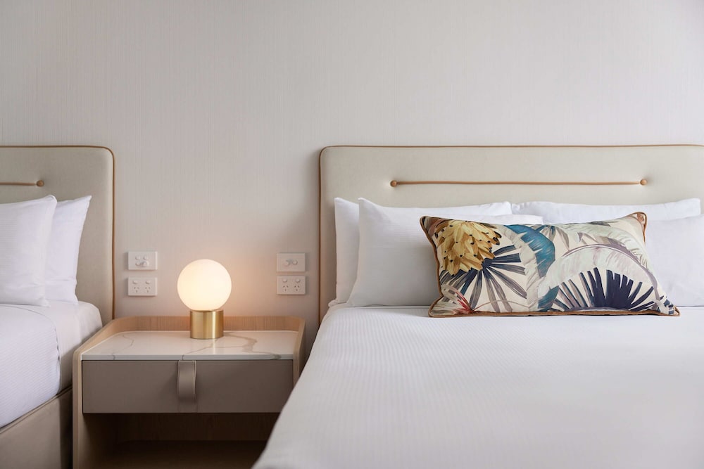 Mountain View Room - Photo 3
