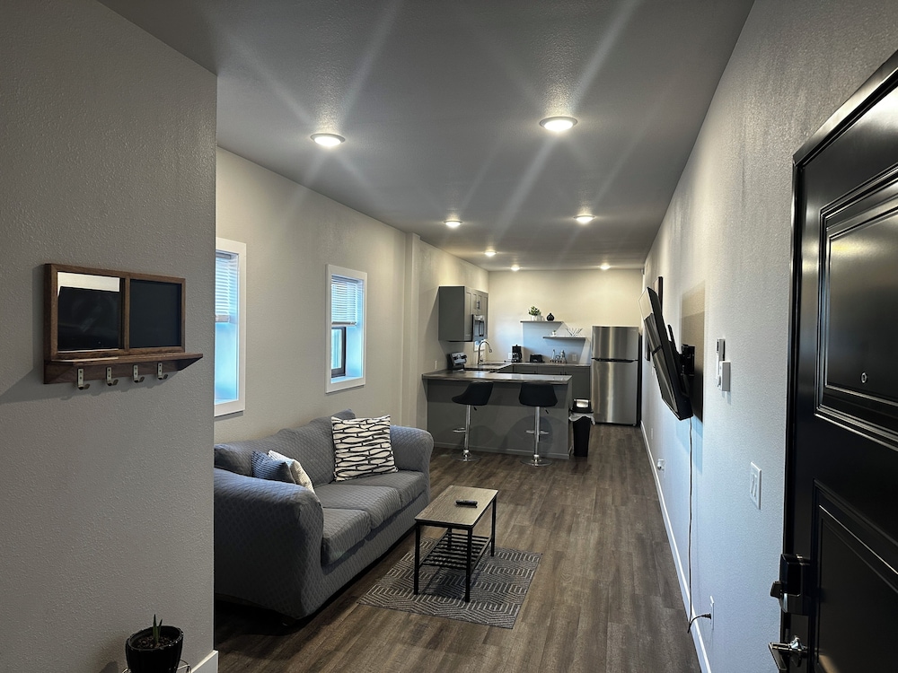 Luxury Apartment, City View