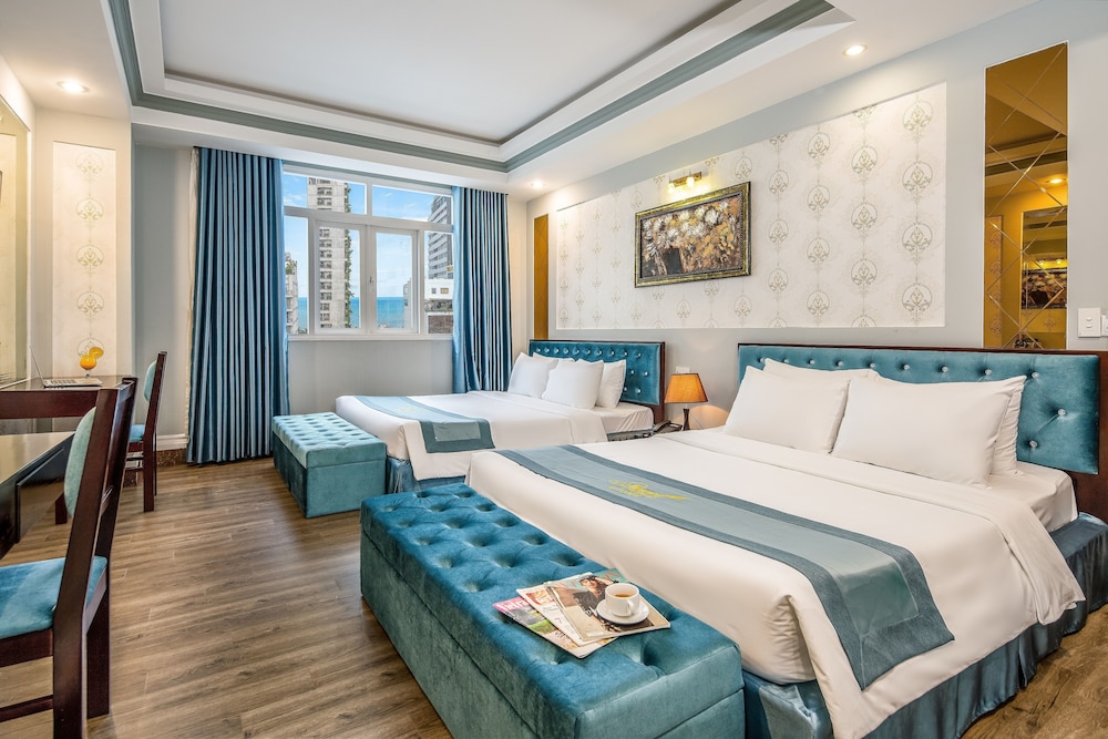 Family Room, Sea View