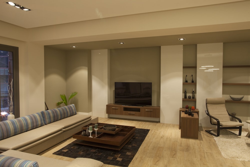 Luxury Apartment, 3 Bedrooms, Bathtub