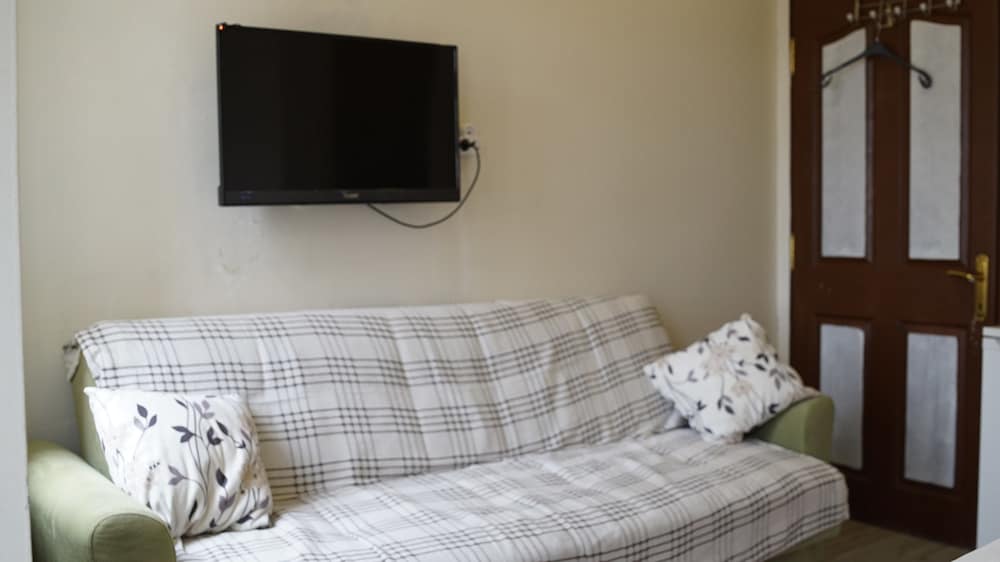 City Double Room, 1 Queen Bed With Sofa Bed, Non Smoking photo 2