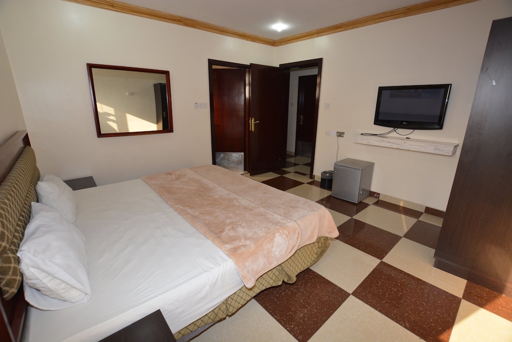 Deluxe Room, 2 Bedrooms photo 2
