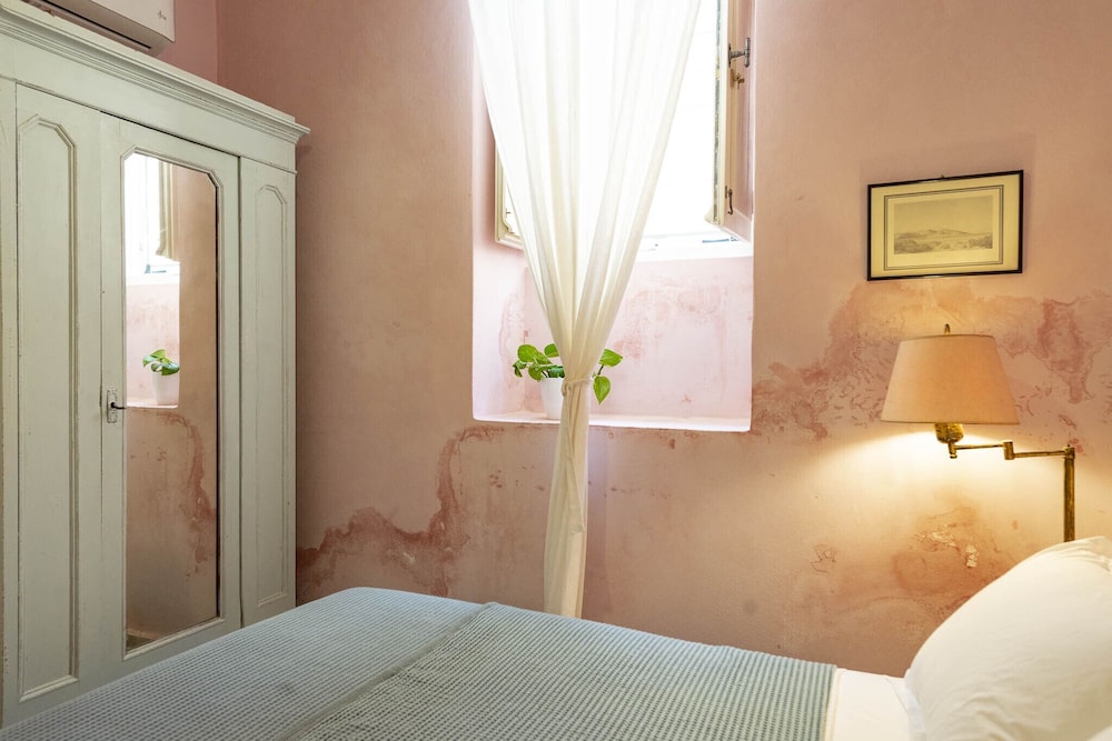 Economy Double Room, 1 Bedroom, Non Smoking, Terrace photo 1