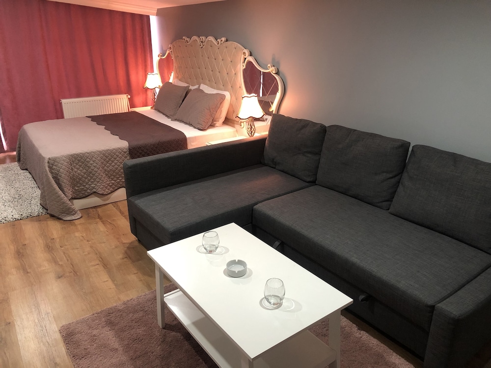 Deluxe Double Room, 1 Bedroom, Balcony, Overwater photo 2