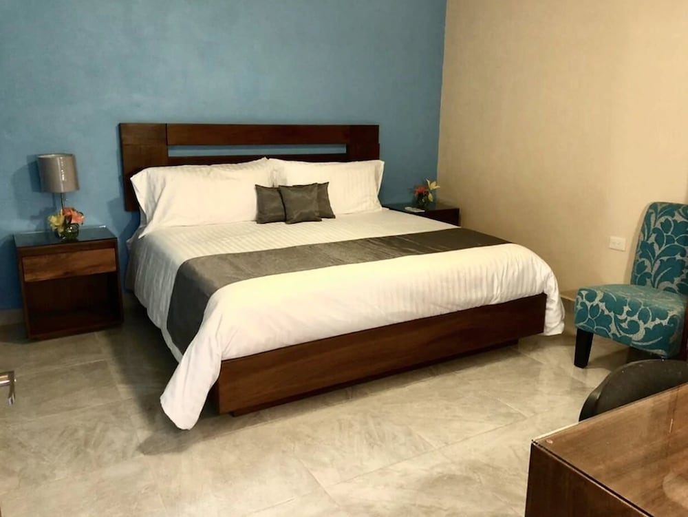 Standard Double Room, 1 King Bed