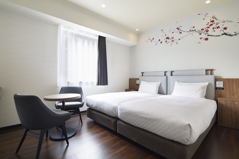 Twin Room, Non Smoking - Photo 1