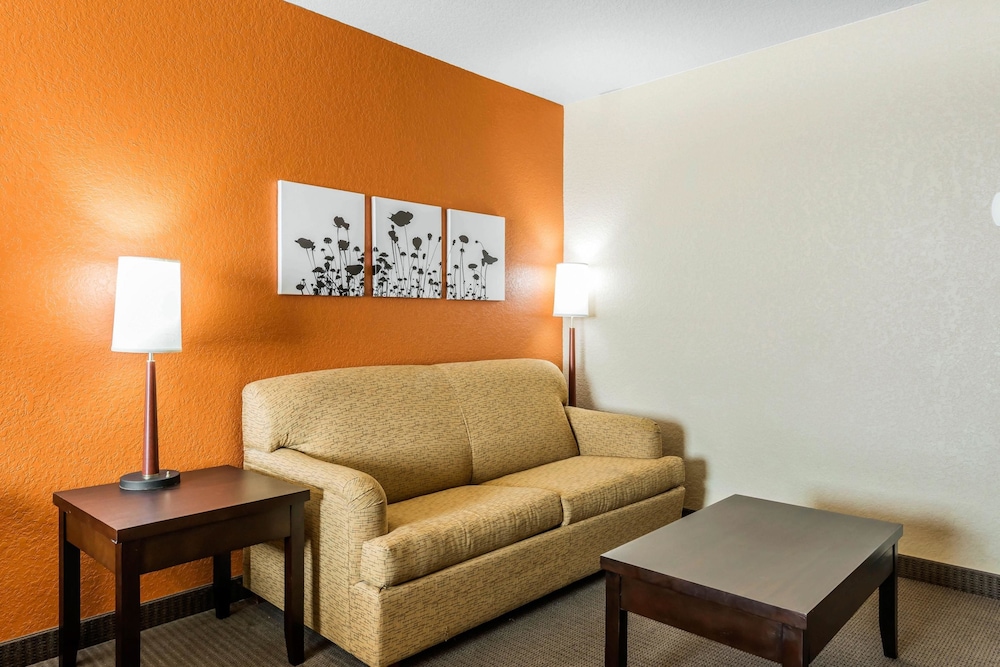 Suite, Non Smoking - Photo 17