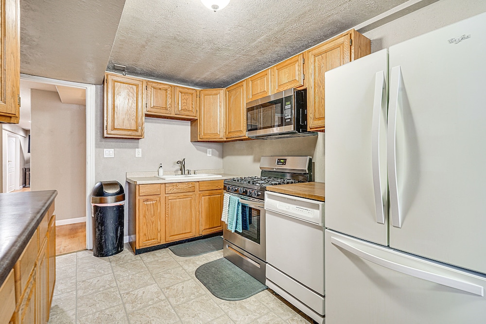 Apartment (2 Bedrooms) photo 2
