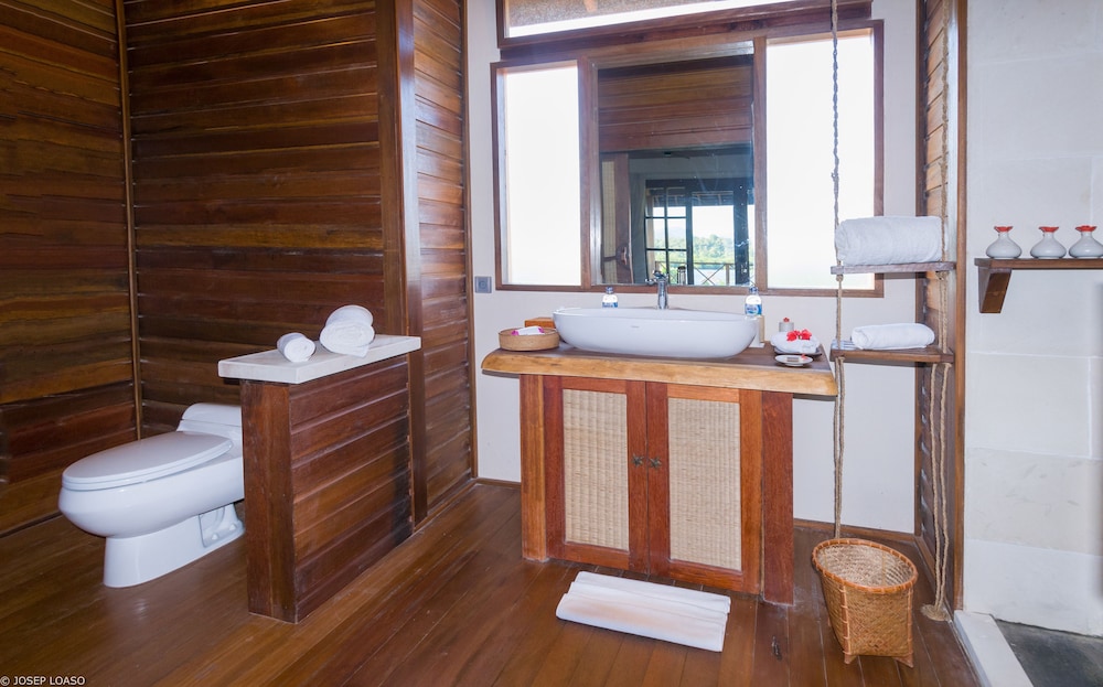 Bay View Family Suite - Photo 3