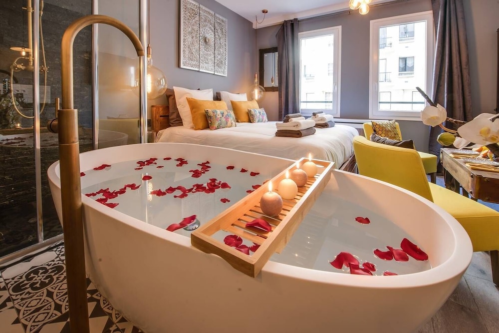 Apartment, Ensuite photo 2
