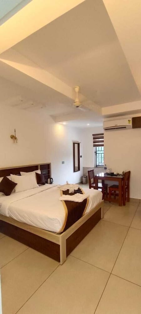 Deluxe Double Room photo 3