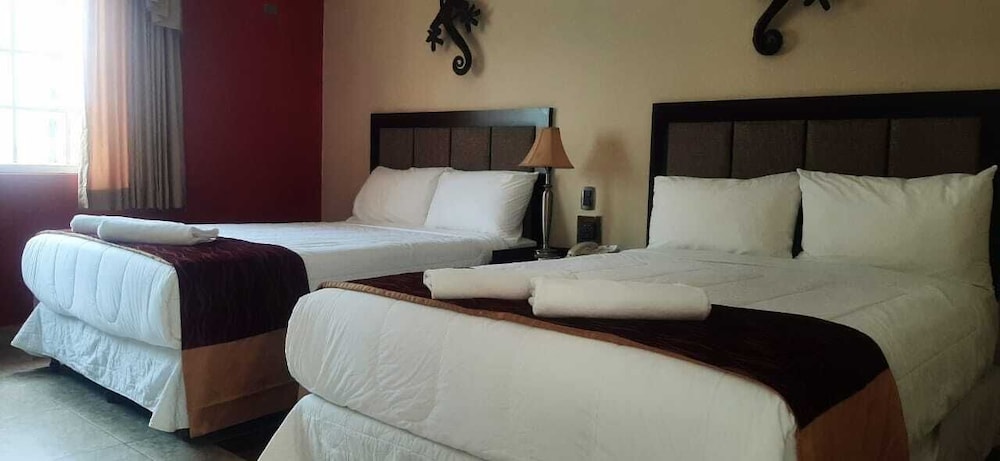 Room, 2 Double Beds, Non Smoking photo 3
