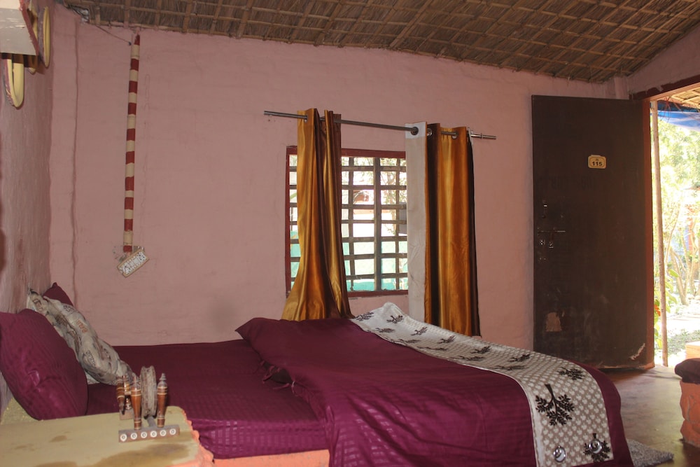 Village Hut photo 1