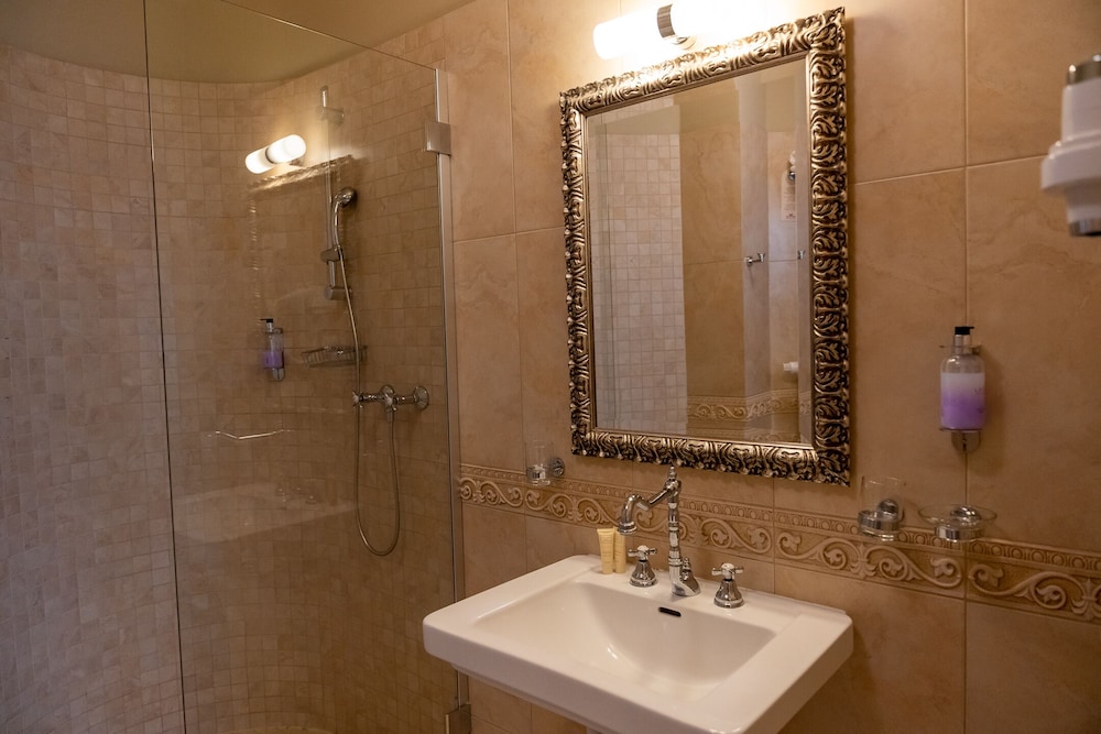 Apartment (Palace) - Photo 15