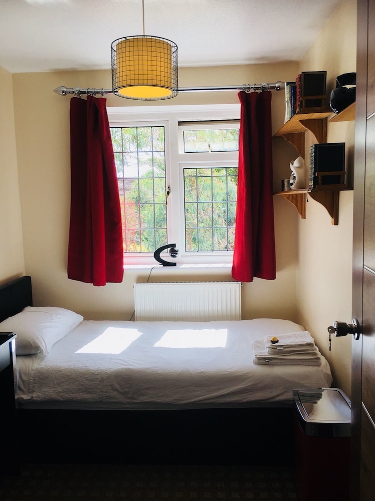 Business Twin Room, Multiple Beds, Garden View photo 1