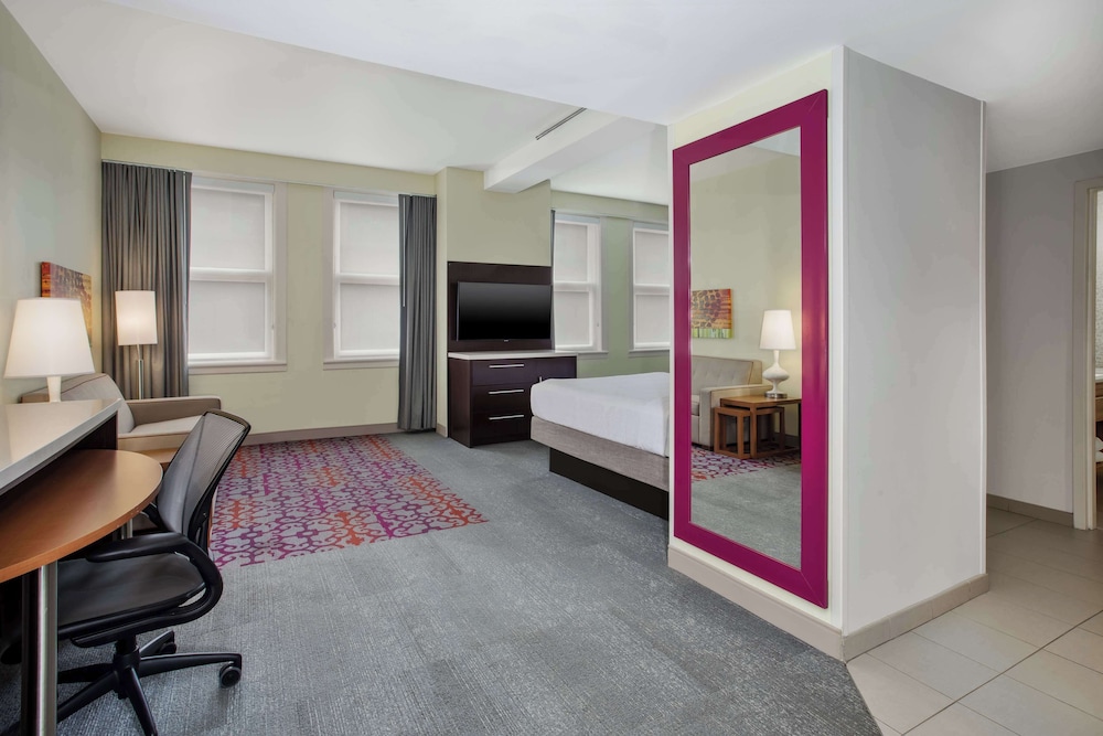 Studio, 2 Queen Beds - Photo 6