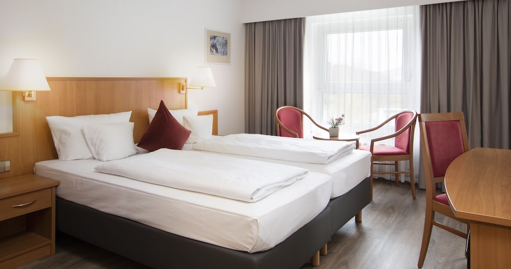 Comfort Room, 1 Queen Bed photo 1