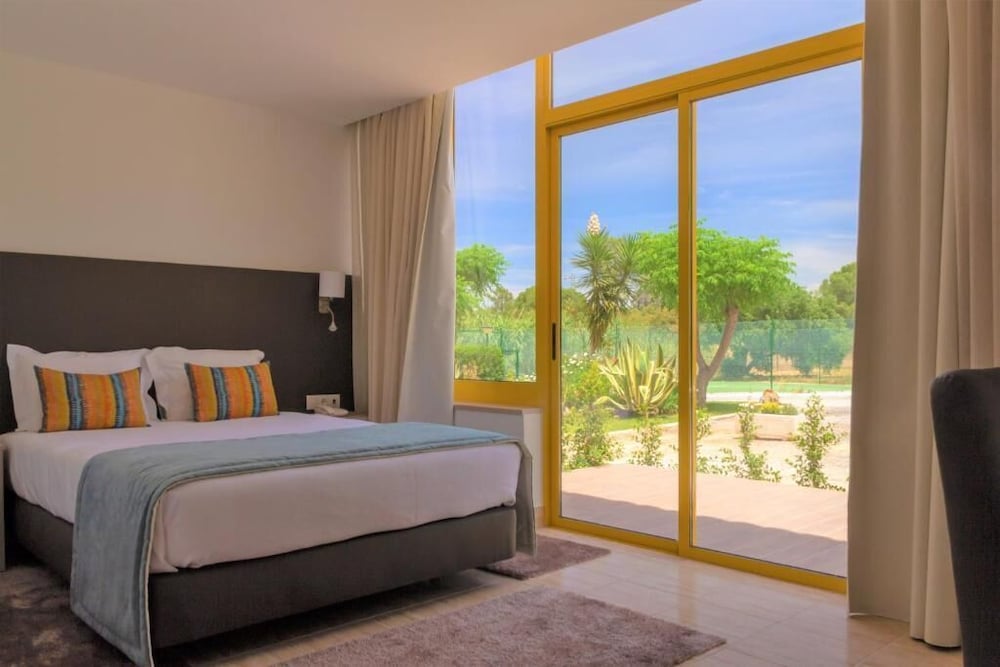 Deluxe Double Room - Photo 1