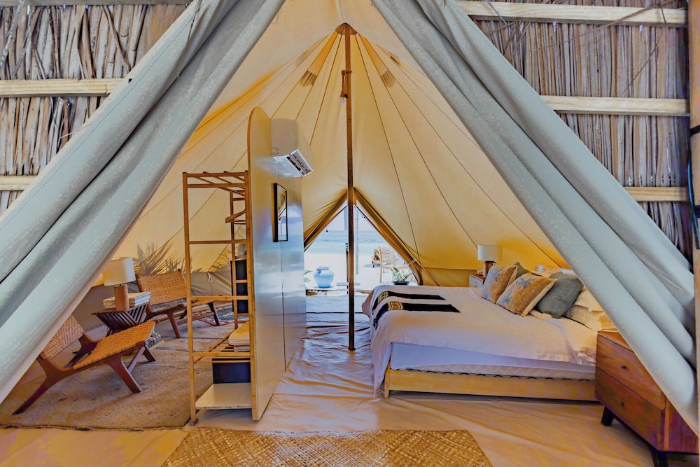 Luxury Tent, Beach View