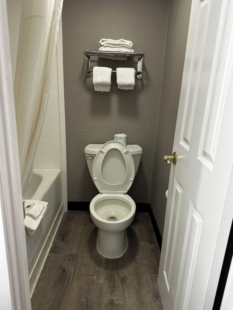 Deluxe Room, 2 Double Beds, Accessible, Non Smoking