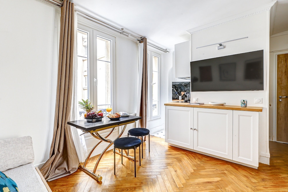 City Studio, Non Smoking, Courtyard View