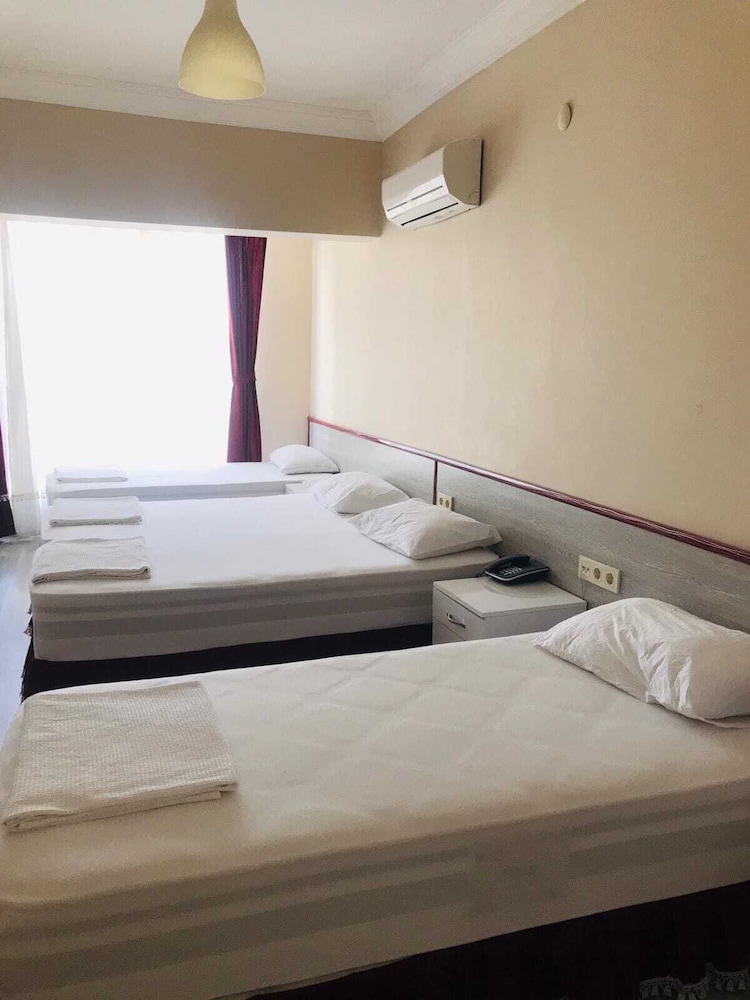 Basic Quadruple Room