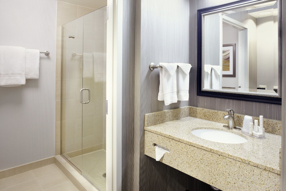 Room - Photo 7
