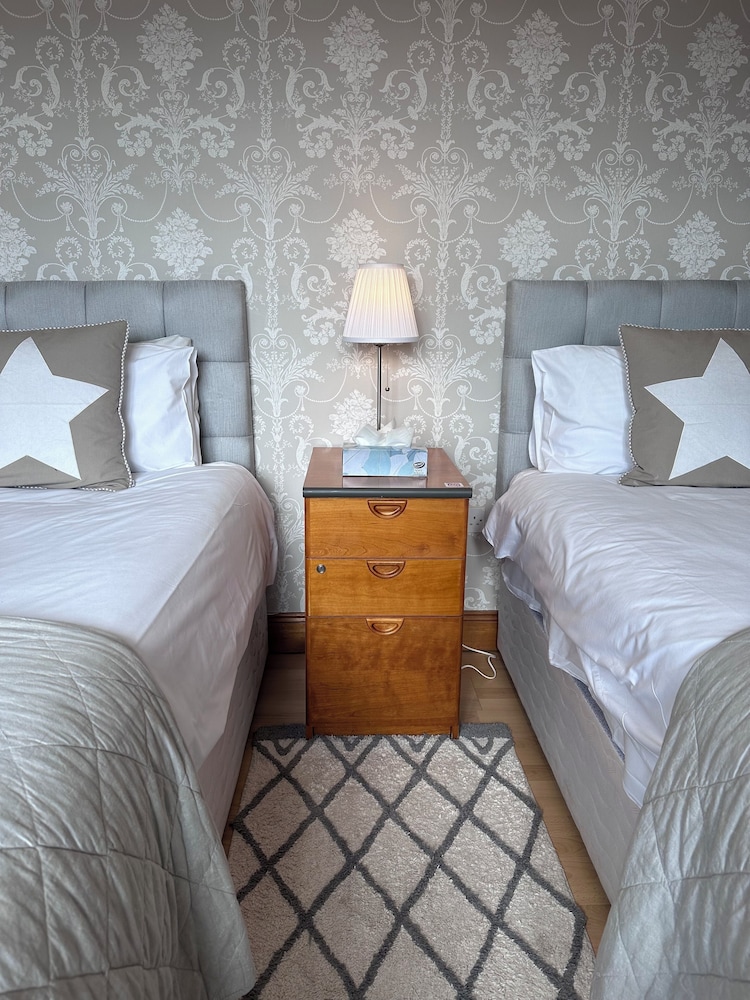 Traditional Double Room, 1 King Bed photo 1