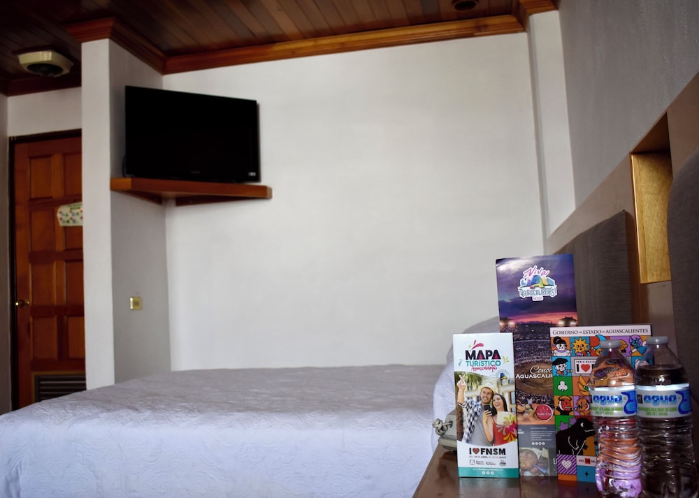 Deluxe Double Room, City View photo 3