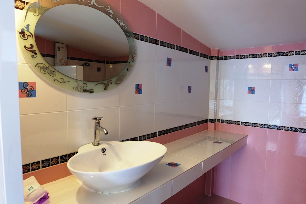 Sea view deluxe cottage (4 pax) photo 2