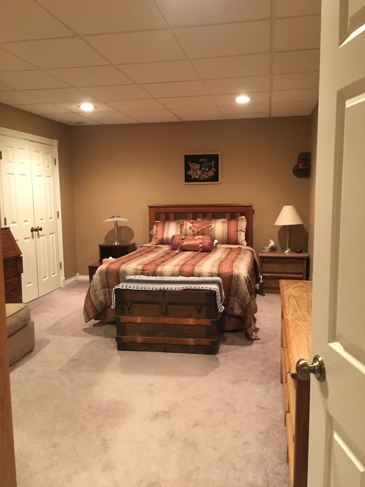 Deluxe Room, 1 Queen Bed