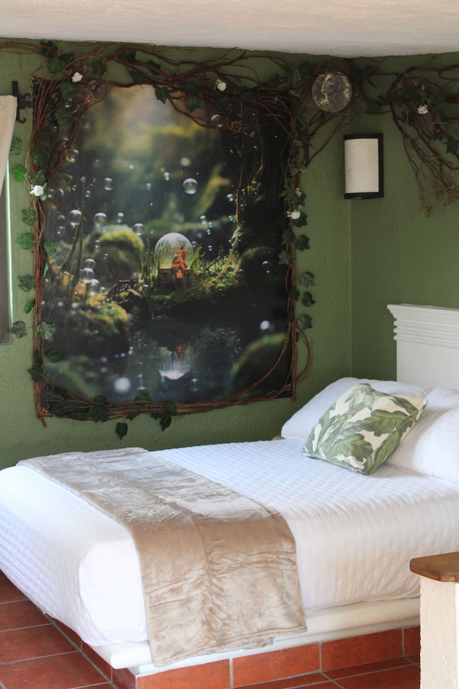 Room, 1 Double Bed, Pets Allowed, Mountain View