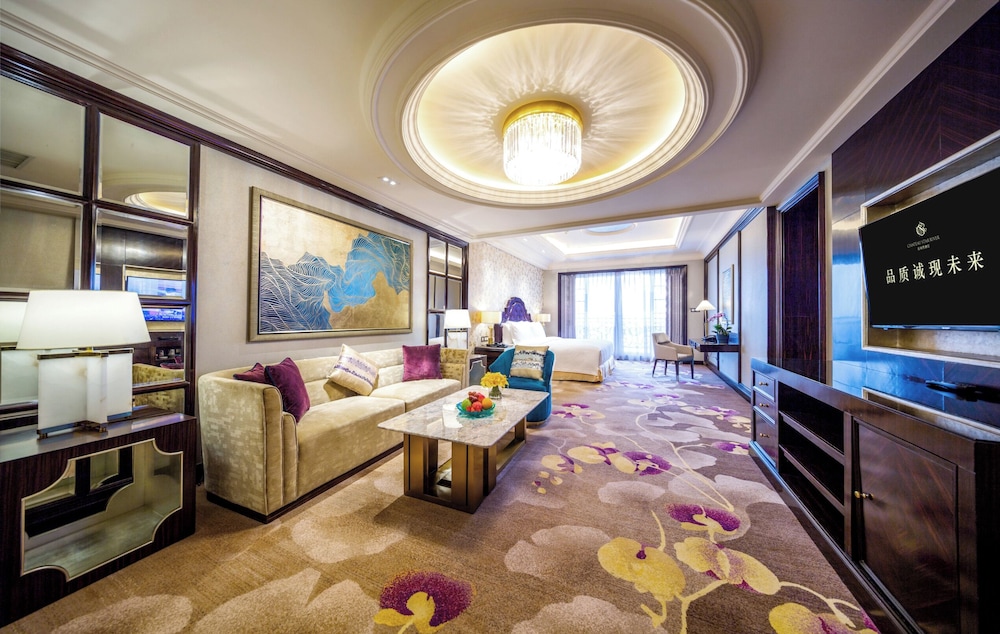 Castle Suite photo 1