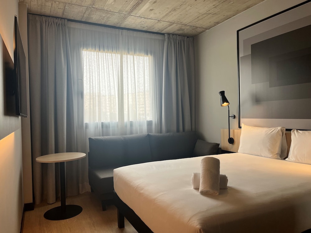 Habitación Doble Estándar, 1 Cama Doble con Sofá Cama