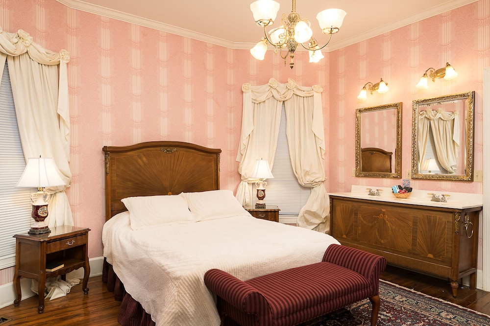 The Tara Suite photo 3