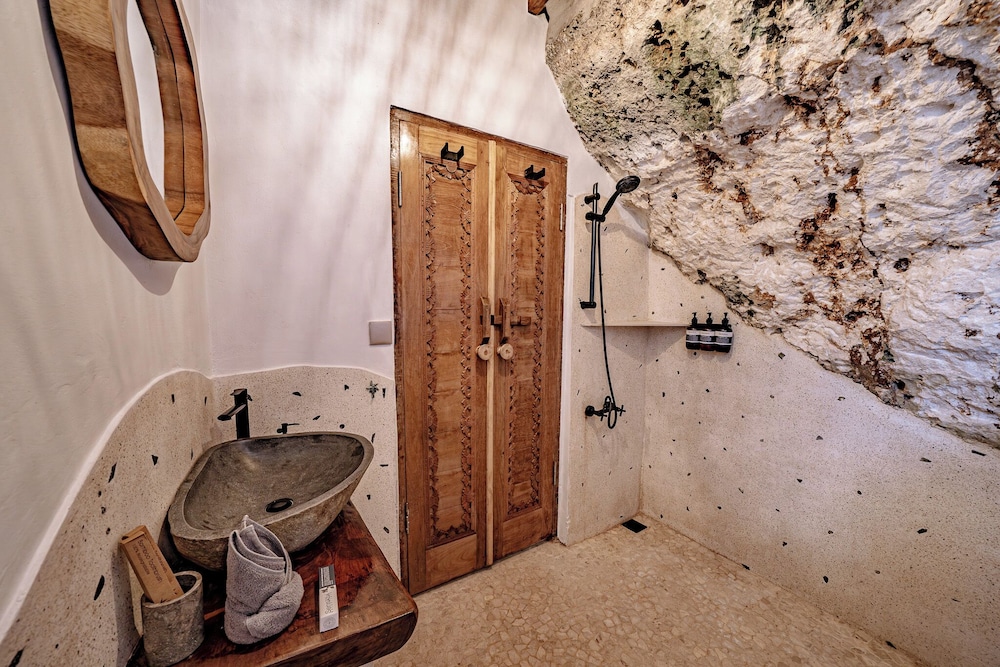 Deluxe Room, 1 Bedroom, Ocean View photo 3