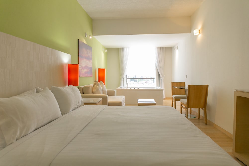 Superior Room, 1 King Bed with Sofa bed photo 2