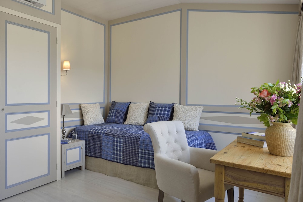 Luxury Suite photo 3