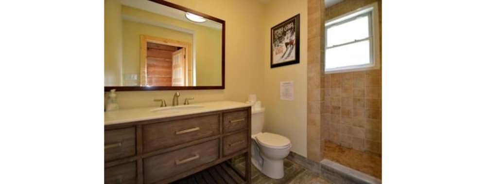 Luxury Chalet, Multiple Bedrooms, Fireplace photo 2