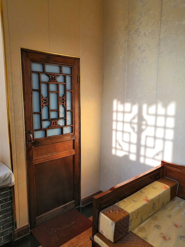 Triple Room With Kang Bed photo 3